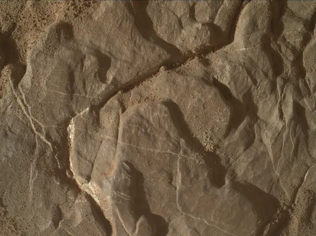 Sol 4571: Mars Hand Lens Imager (MAHLI)