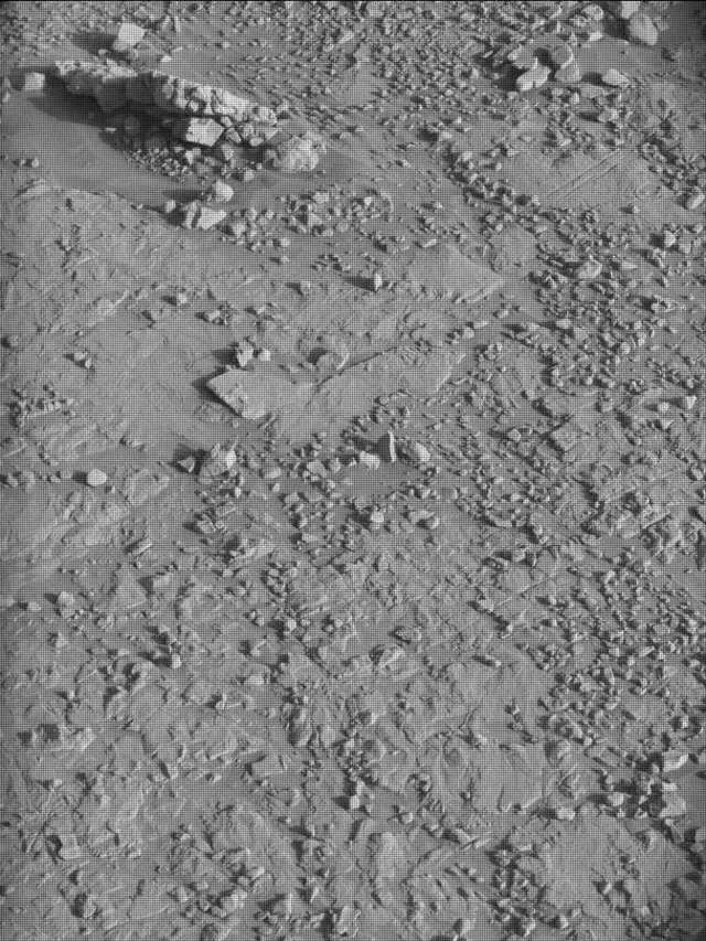 Sol 4573: Mast Camera (Mastcam)