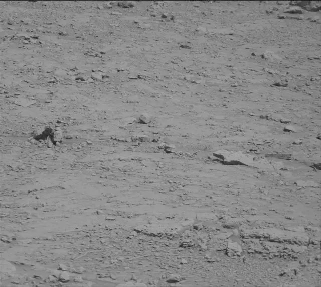 Sol 4573: Mast Camera (Mastcam)