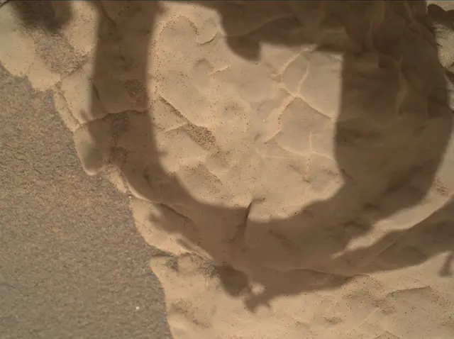 Sol 4573: Mars Hand Lens Imager (MAHLI)