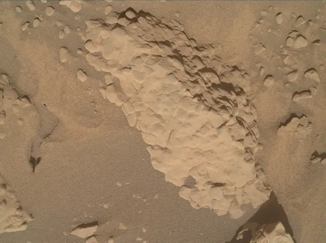 Sol 4573: Mars Hand Lens Imager (MAHLI)