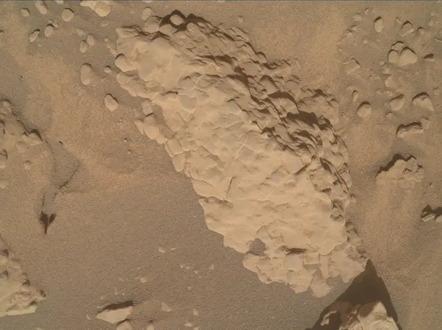 Sol 4573: Mars Hand Lens Imager (MAHLI)