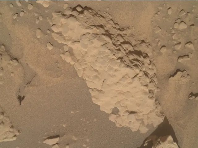 Sol 4573: Mars Hand Lens Imager (MAHLI)