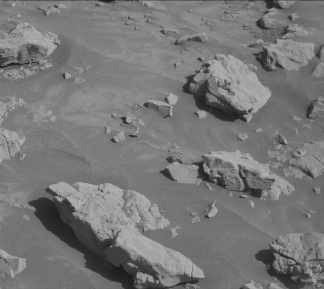 Sol 4577: Mast Camera (Mastcam)