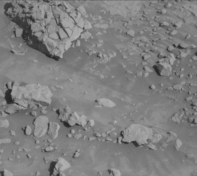 Sol 4577: Mast Camera (Mastcam)