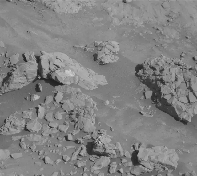 Sol 4577: Mast Camera (Mastcam)