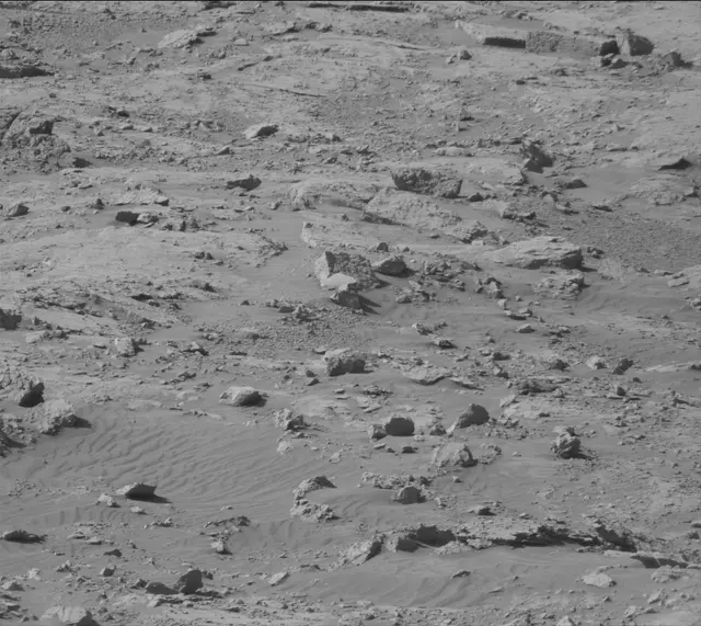 Sol 4577: Mast Camera (Mastcam)