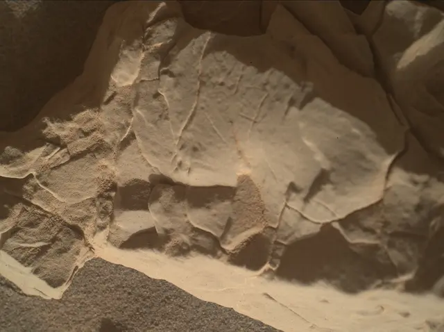 Sol 4577: Mars Hand Lens Imager (MAHLI)