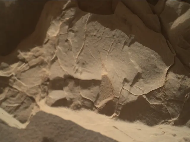 Sol 4577: Mars Hand Lens Imager (MAHLI)