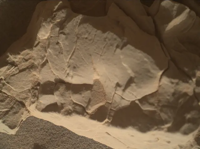 Sol 4577: Mars Hand Lens Imager (MAHLI)