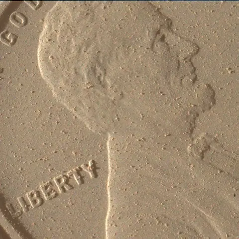 Sol 4577: Mars Hand Lens Imager (MAHLI)
