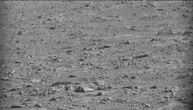 Sol 4578: Mast Camera (Mastcam)