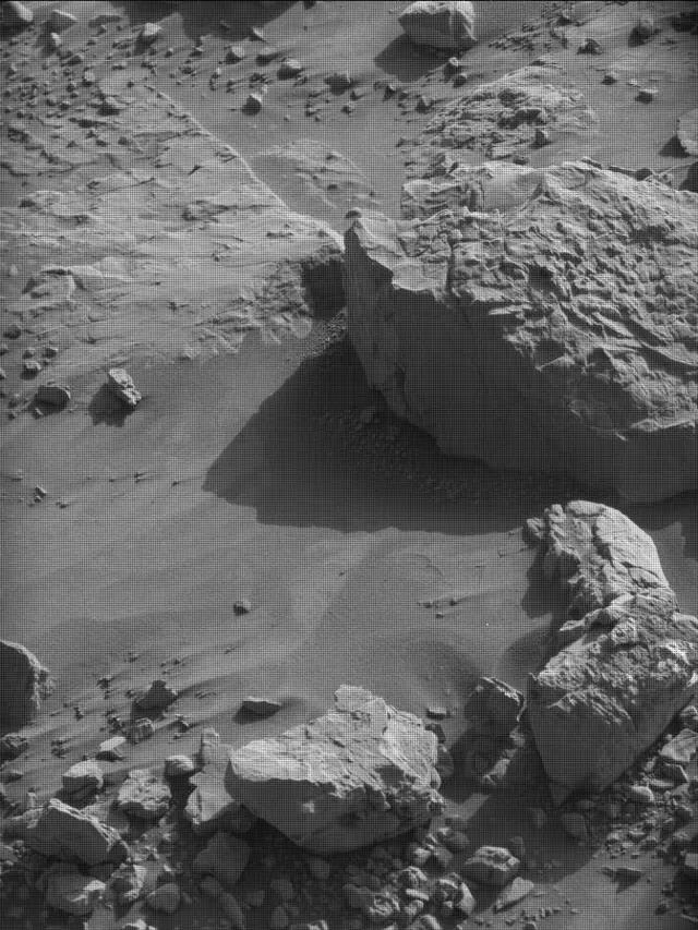 Sol 4578: Mast Camera (Mastcam)