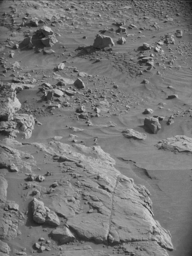 Sol 4578: Mast Camera (Mastcam)