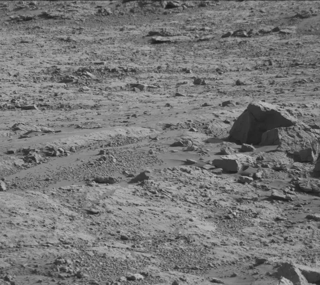 Sol 4578: Mast Camera (Mastcam)