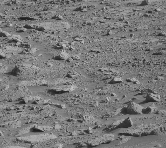 Sol 4578: Mast Camera (Mastcam)