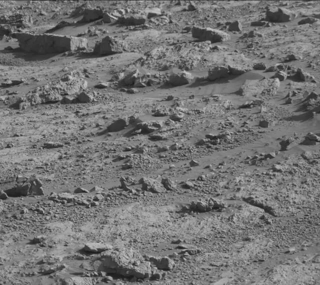 Sol 4578: Mast Camera (Mastcam)