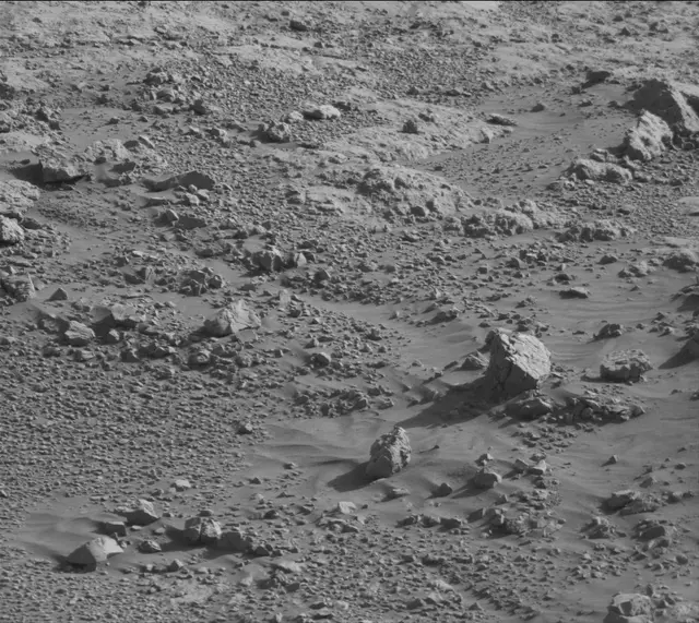 Sol 4578: Mast Camera (Mastcam)