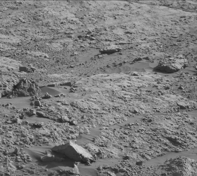 Sol 4578: Mast Camera (Mastcam)