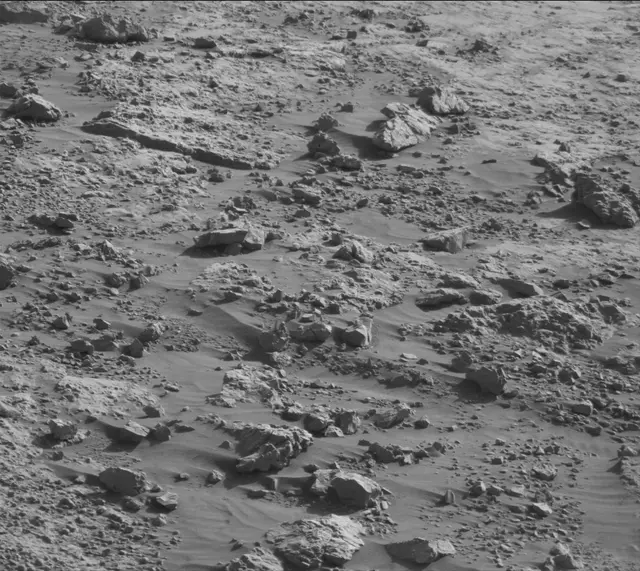 Sol 4578: Mast Camera (Mastcam)
