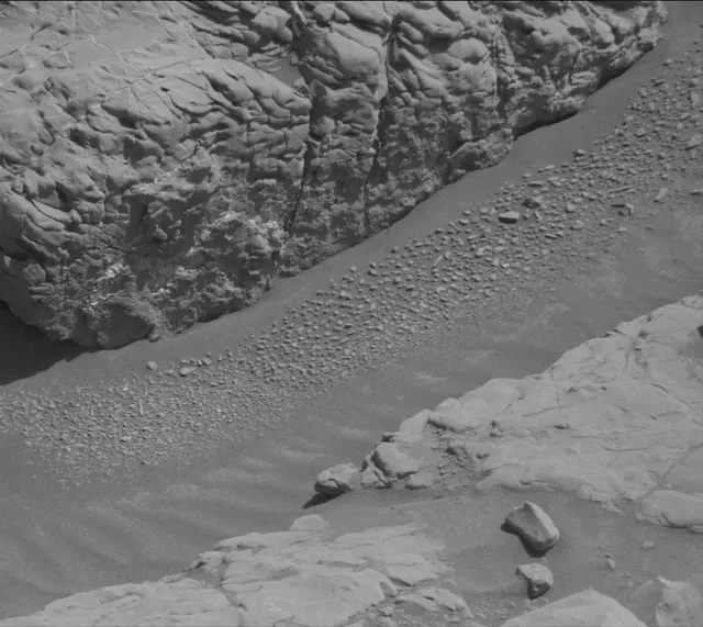 Sol 4580: Mast Camera (Mastcam)
