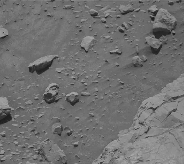 Sol 4580: Mast Camera (Mastcam)