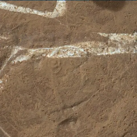 Sol 4580: Mars Hand Lens Imager (MAHLI)