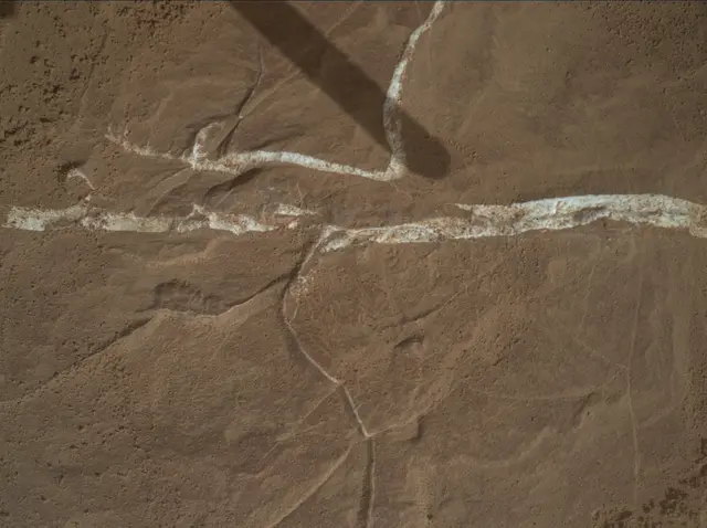 Sol 4580: Mars Hand Lens Imager (MAHLI)