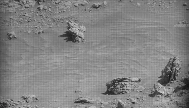 Sol 4582: Mast Camera (Mastcam)