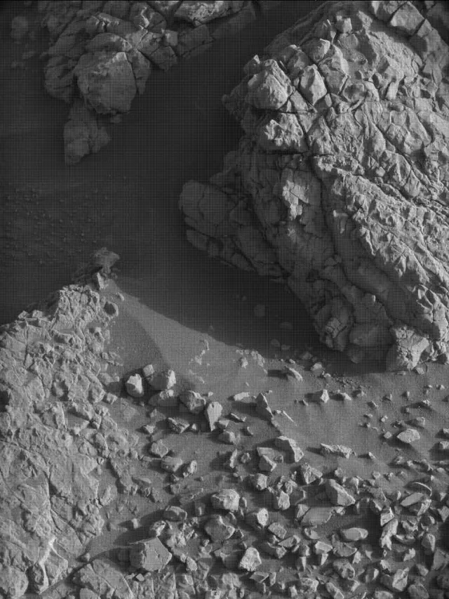 Sol 4582: Mast Camera (Mastcam)