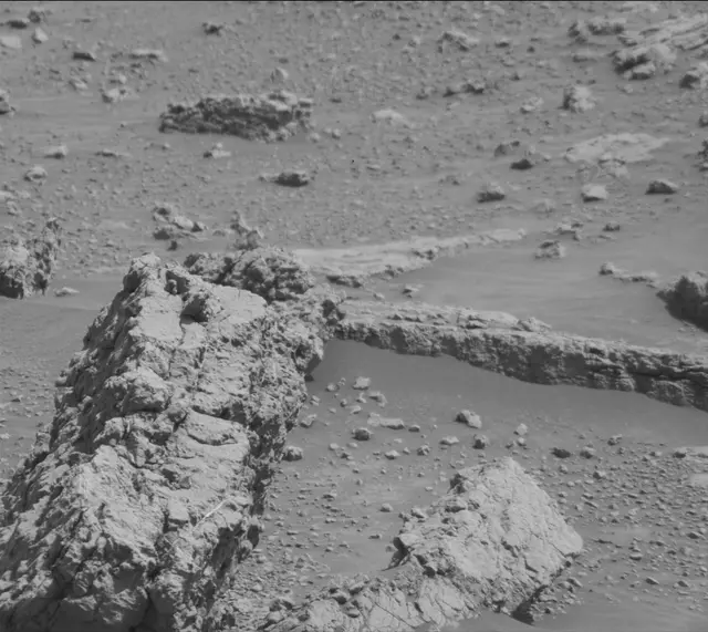 Sol 4582: Mast Camera (Mastcam)