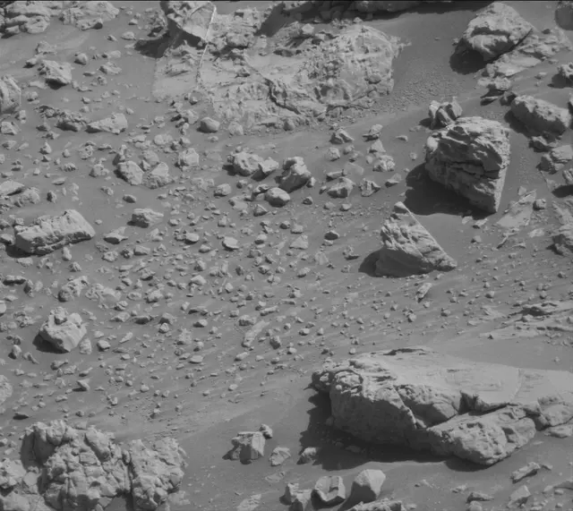 Sol 4582: Mast Camera (Mastcam)