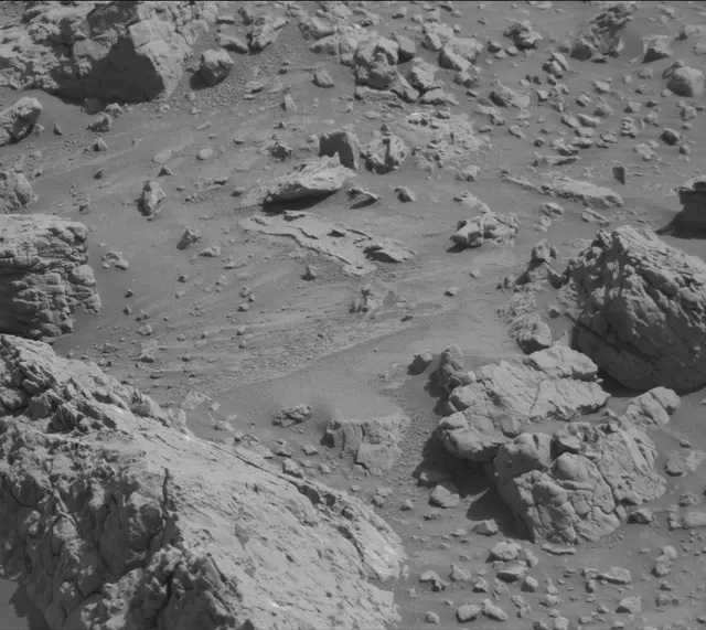 Sol 4582: Mast Camera (Mastcam)