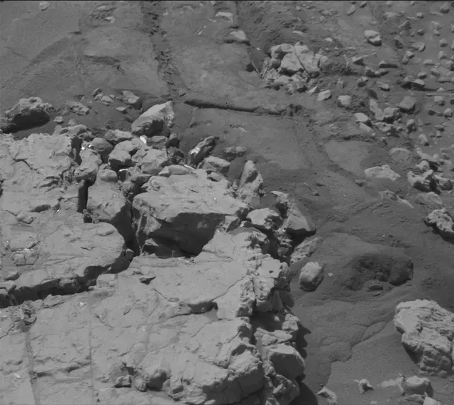 Sol 4584: Mast Camera (Mastcam)