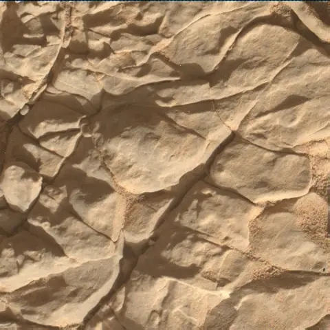 Sol 4584: Mars Hand Lens Imager (MAHLI)