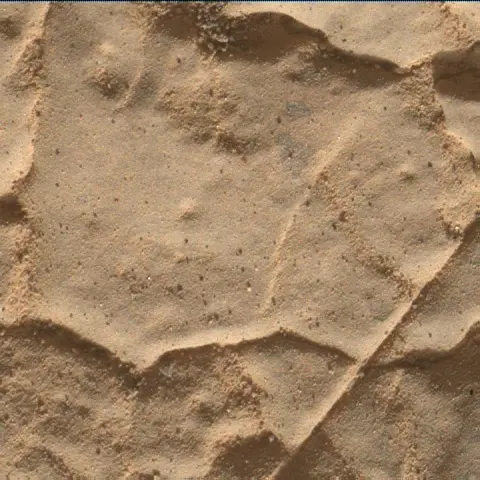 Sol 4586: Mars Hand Lens Imager (MAHLI)