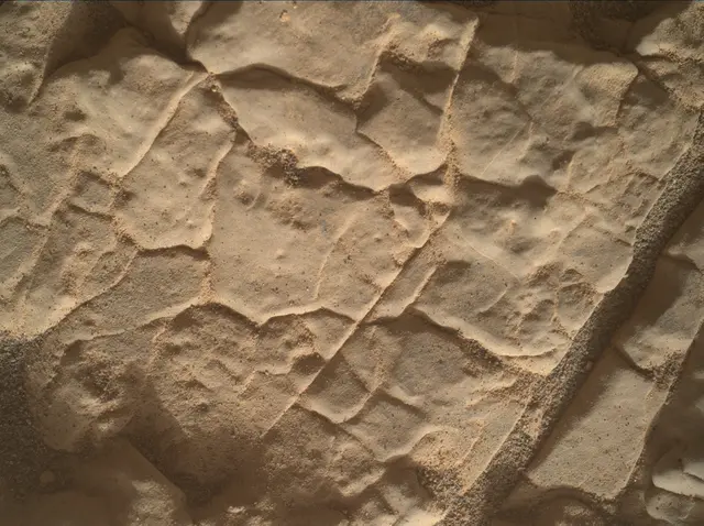 Sol 4586: Mars Hand Lens Imager (MAHLI)
