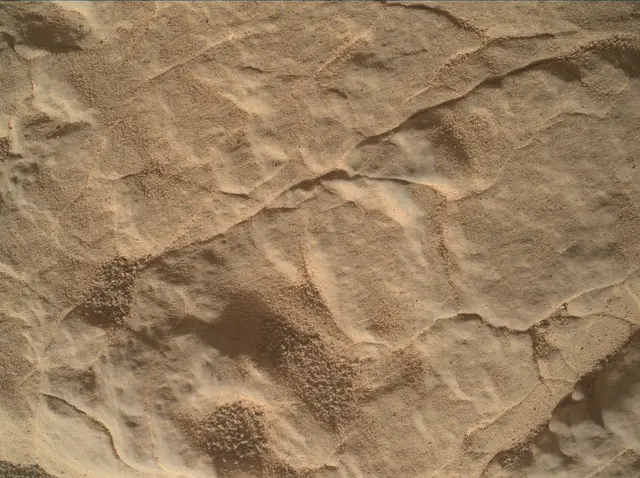 Sol 4586: Mars Hand Lens Imager (MAHLI)
