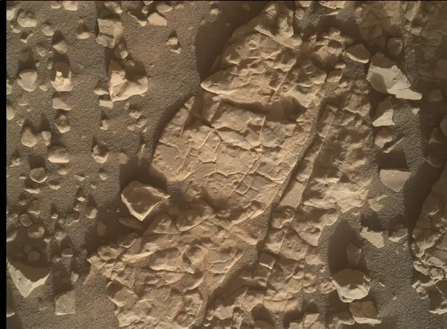 Sol 4586: Mars Hand Lens Imager (MAHLI)