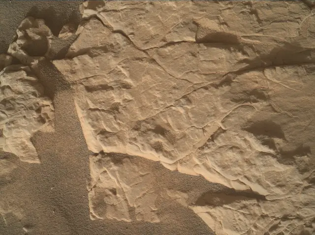 Sol 4586: Mars Hand Lens Imager (MAHLI)