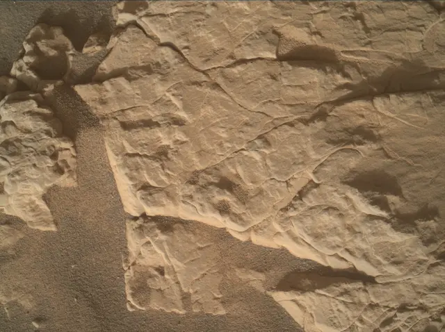 Sol 4586: Mars Hand Lens Imager (MAHLI)