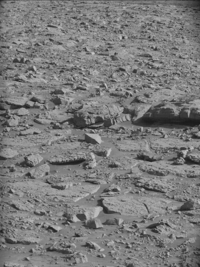 Sol 4587: Mast Camera (Mastcam)