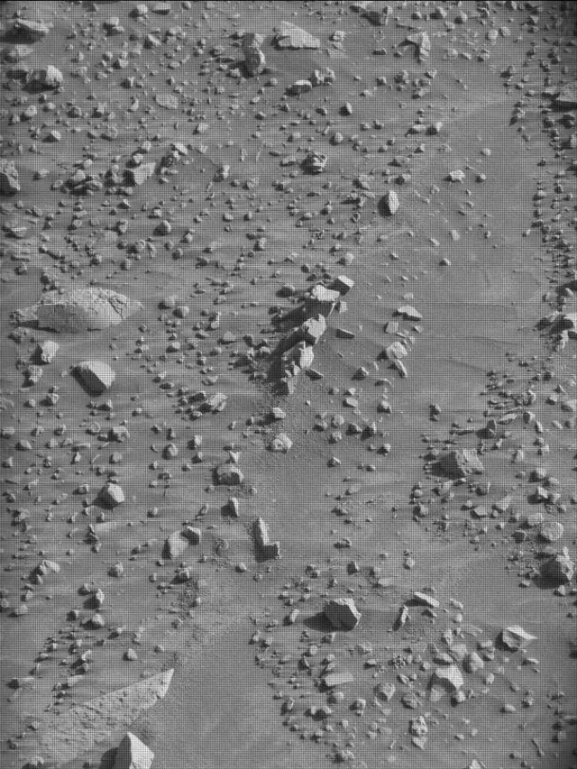 Sol 4587: Mast Camera (Mastcam)