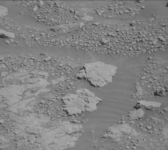 Sol 4587: Mast Camera (Mastcam)