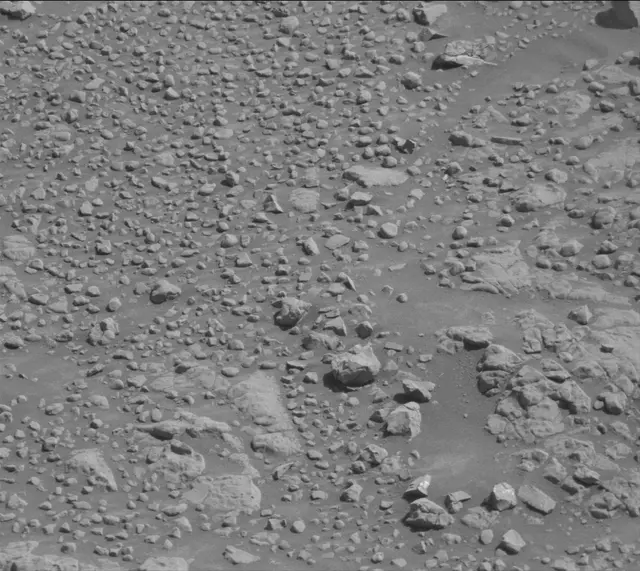 Sol 4587: Mast Camera (Mastcam)