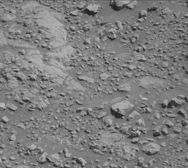Sol 4587: Mast Camera (Mastcam)