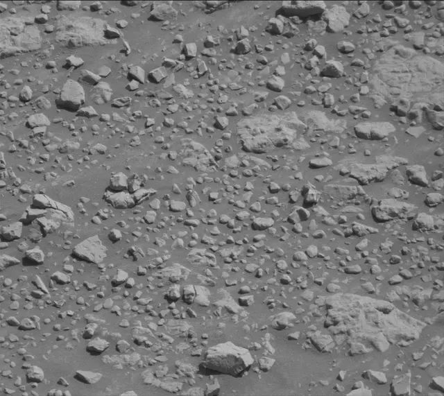 Sol 4587: Mast Camera (Mastcam)