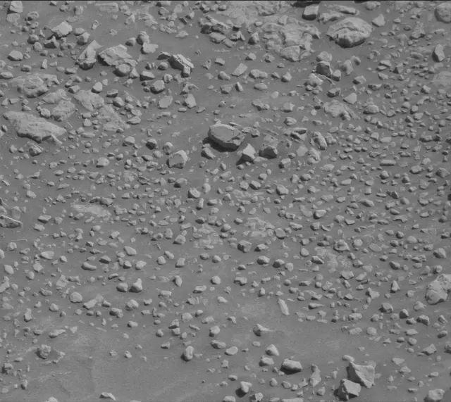 Sol 4587: Mast Camera (Mastcam)
