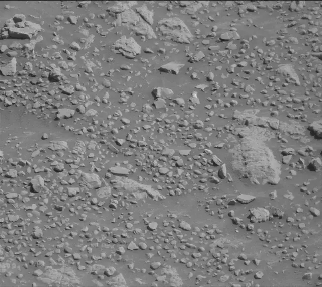 Sol 4587: Mast Camera (Mastcam)