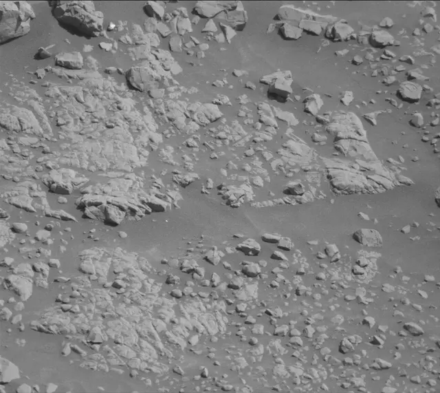 Sol 4587: Mast Camera (Mastcam)